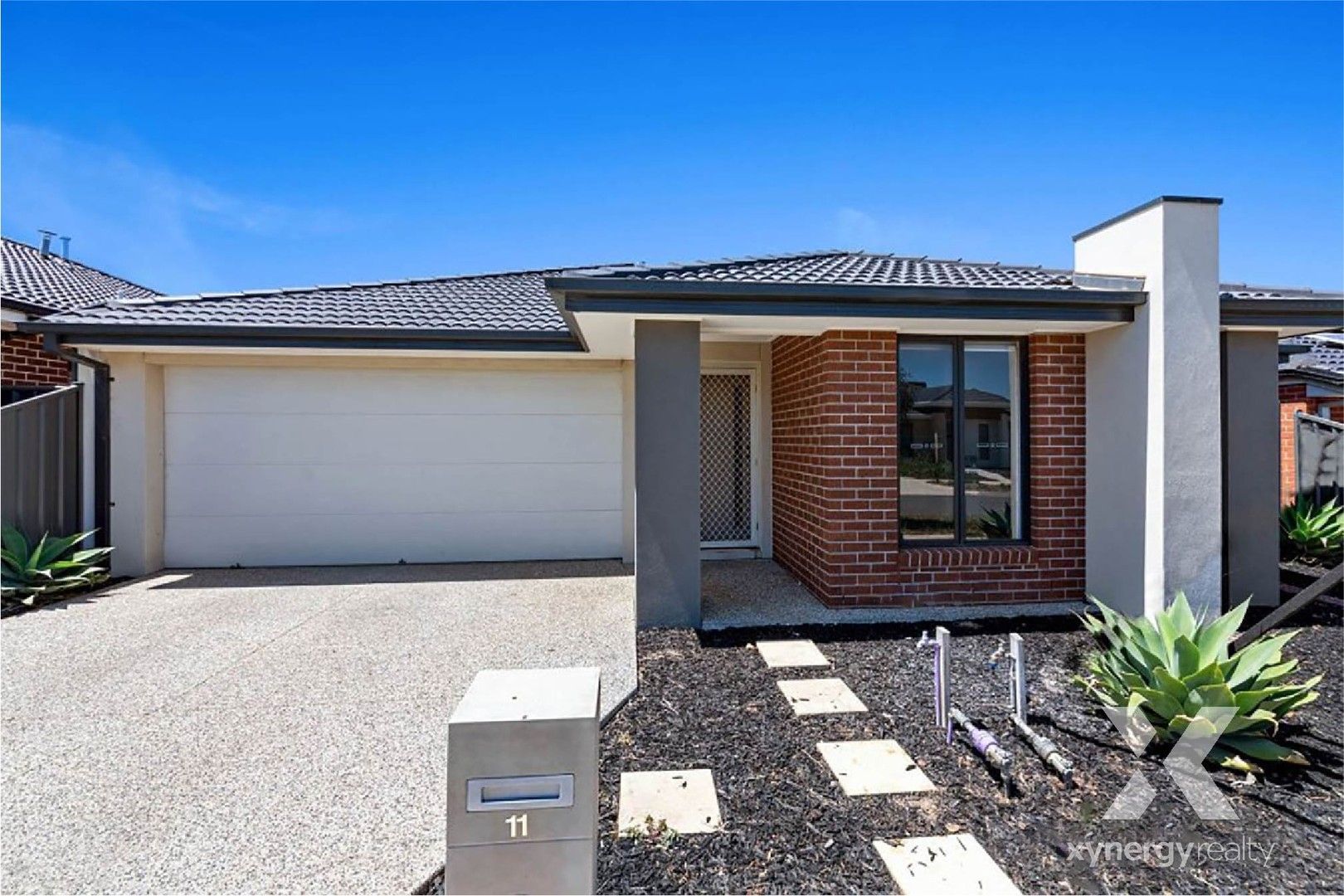 4 bedrooms House in 11 Riverside Concourse COBBLEBANK VIC, 3338