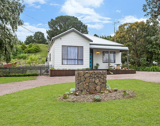 49 Glenormiston Road, Noorat VIC 3265