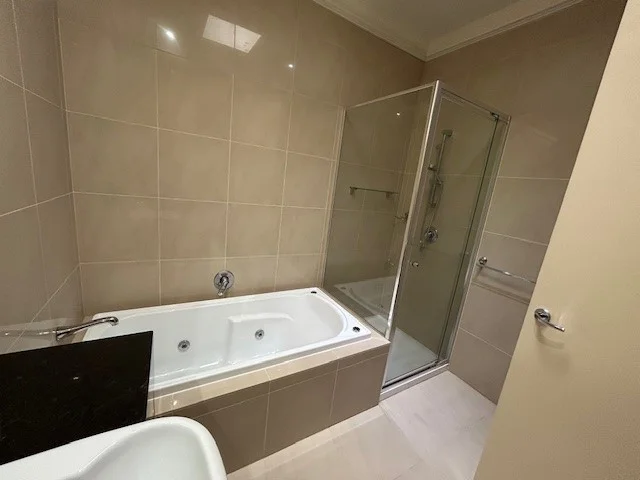 Additional image 14 of 7b Ripley Grove, Caulfield North VIC 3161