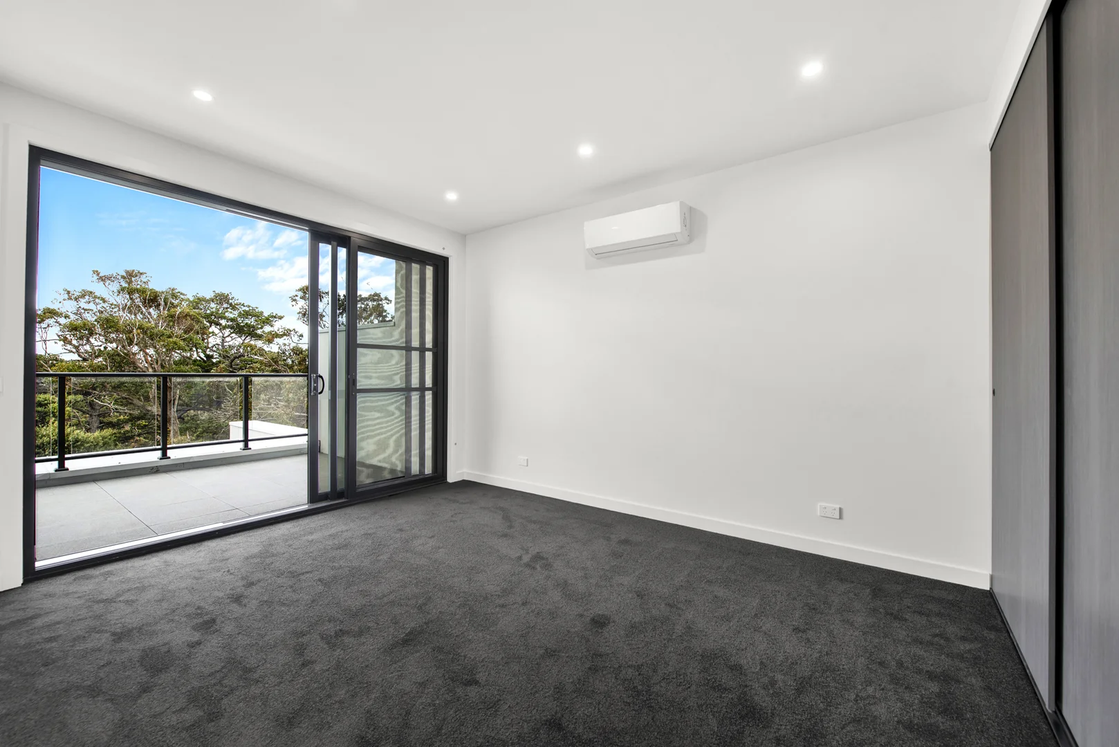 Additional image 9 of 10/67-68 Nepean Highway, Seaford VIC 3198