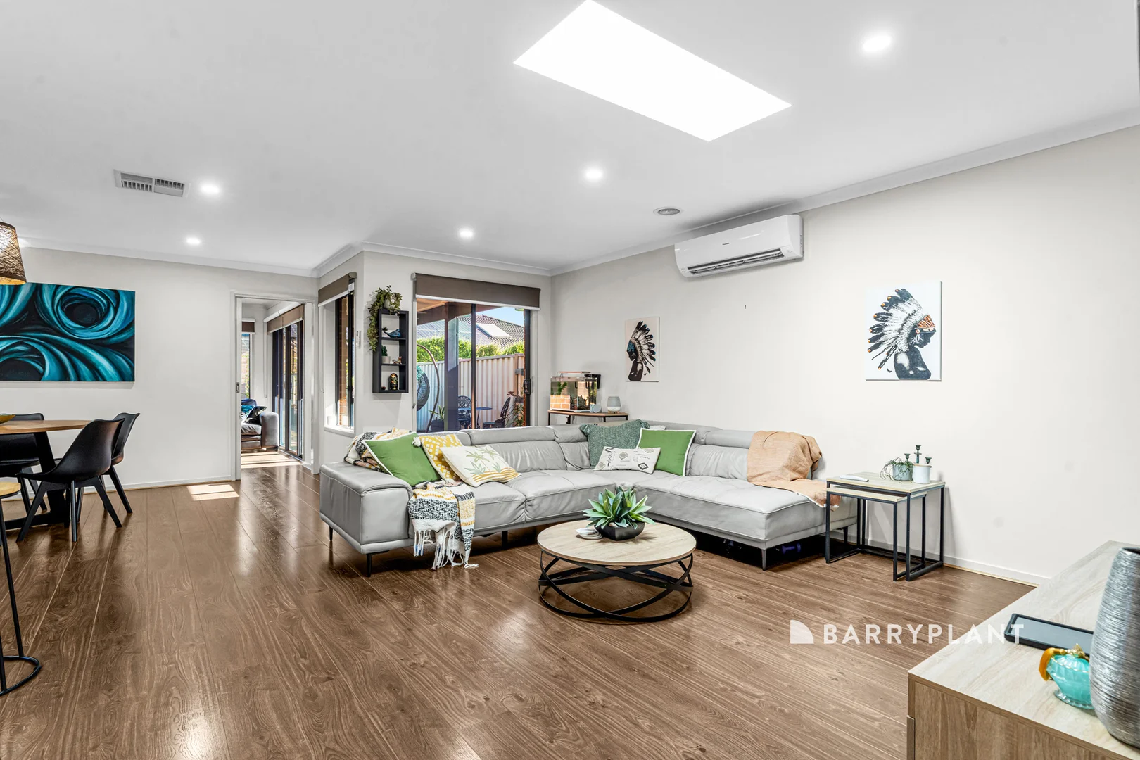 60 Willowtree Drive, Pakenham VIC — StMate