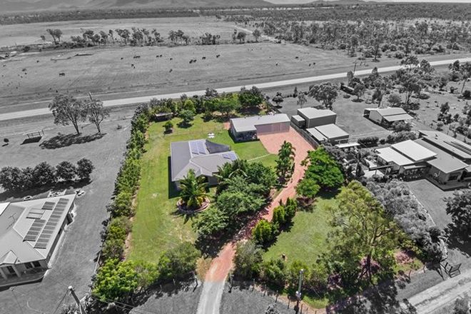 Picture of 7 Greengum Court, BLACK RIVER QLD 4818