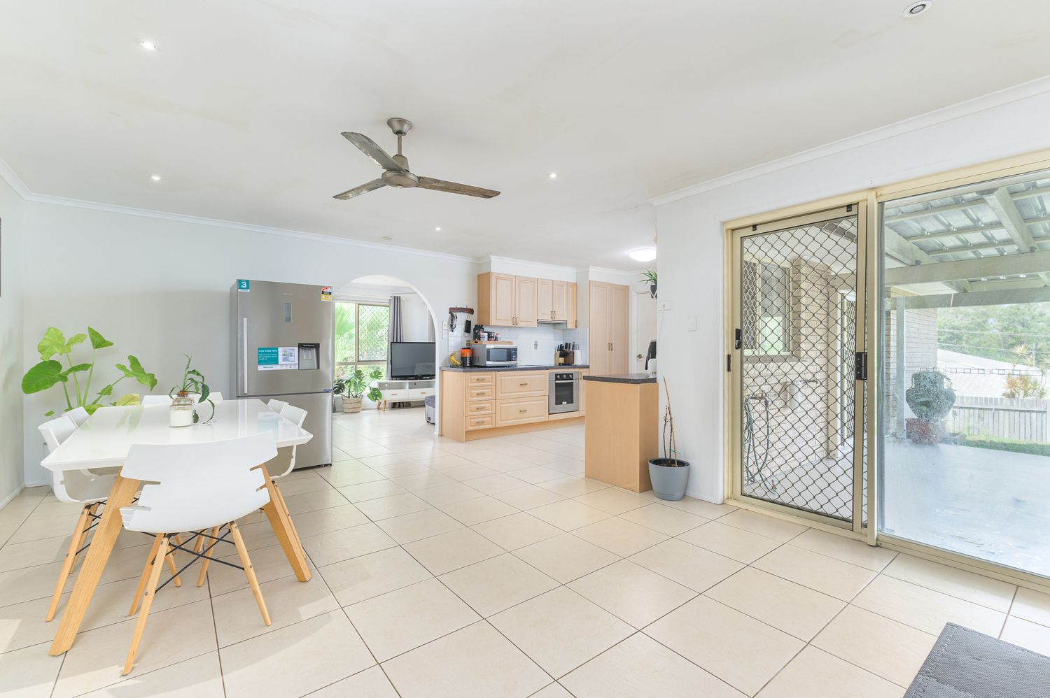 5 Bursaria Street, Kin Kora QLD 4680, Image 0