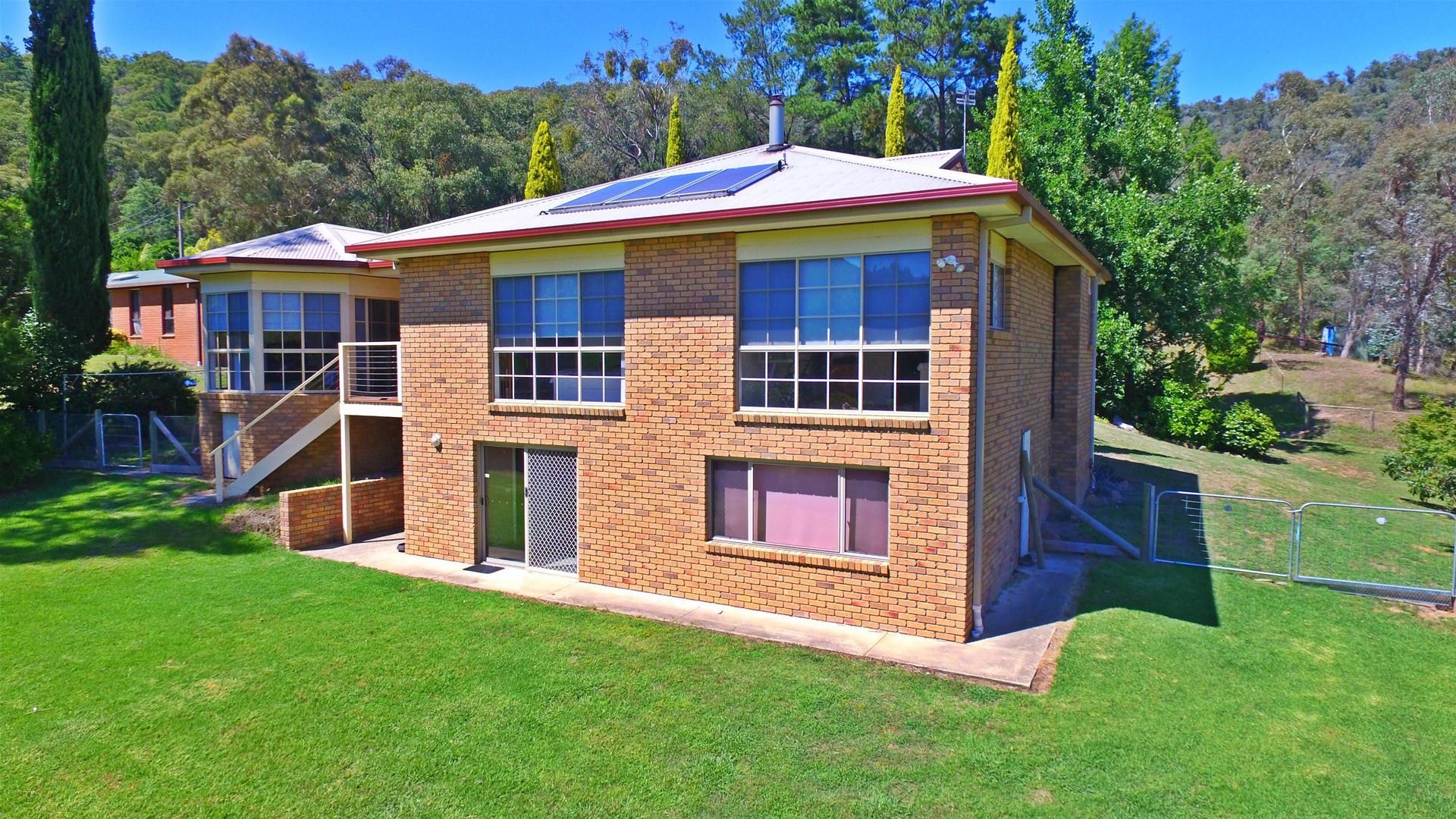 17 Iarias Lane, Bright VIC 3741, Image 0