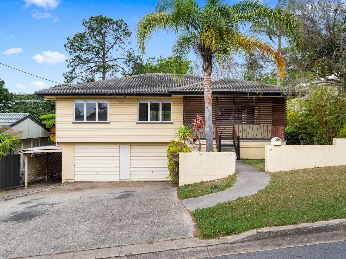 16 Doulton Street, Stafford Heights QLD 4053