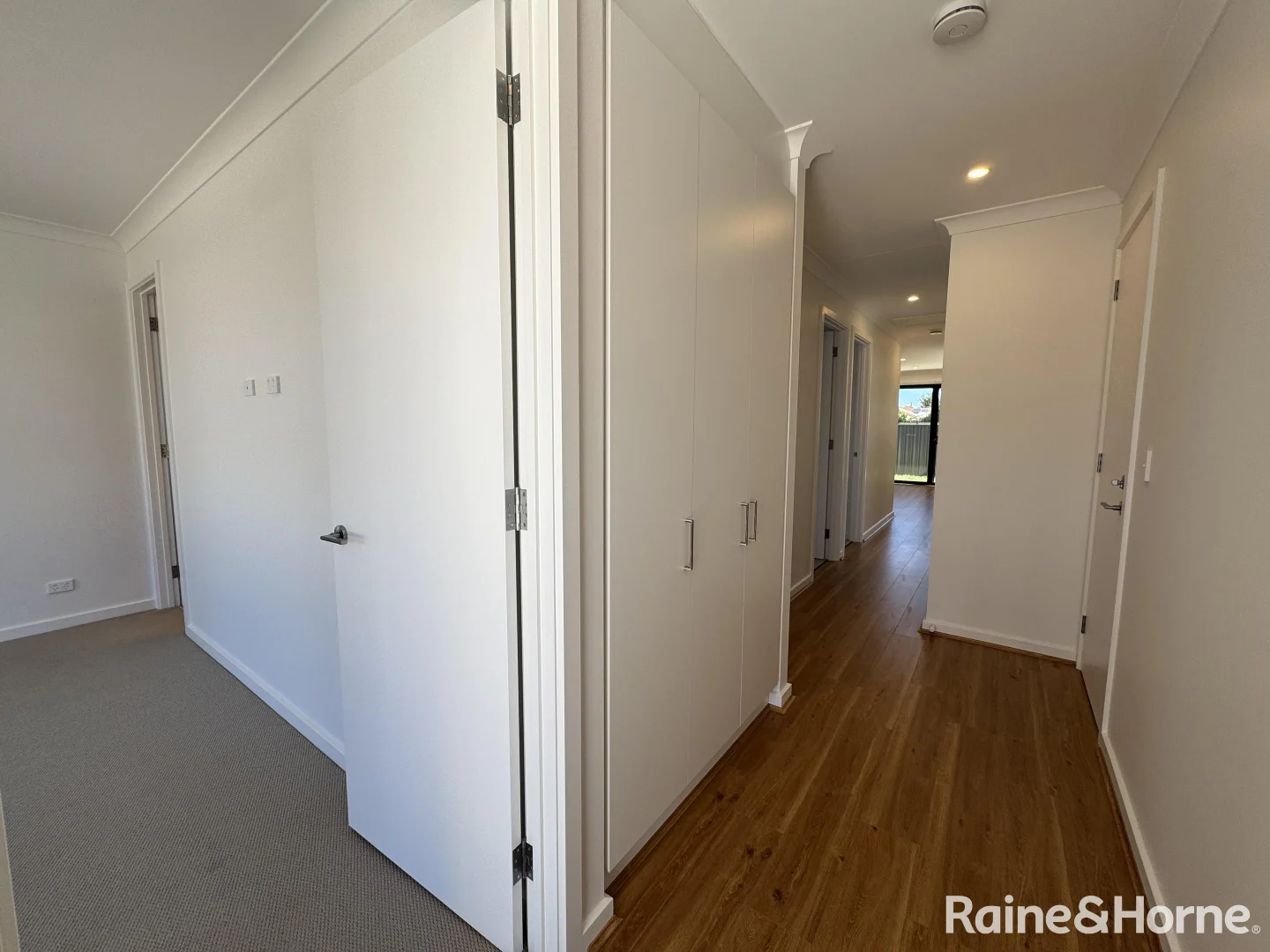 Additional image 2 of 4/32 Hollow Drive, Andrews Farm SA 5114