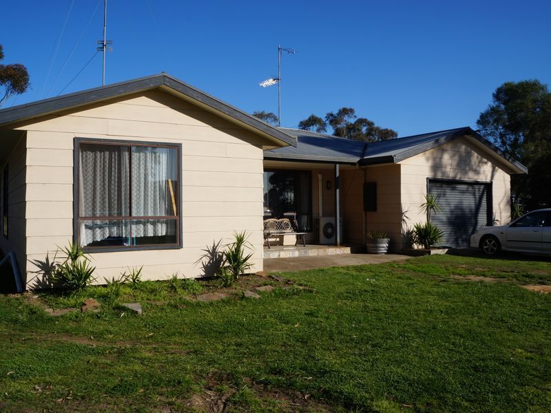 16 Princes Hwy, Stratford VIC 3862, Image 0