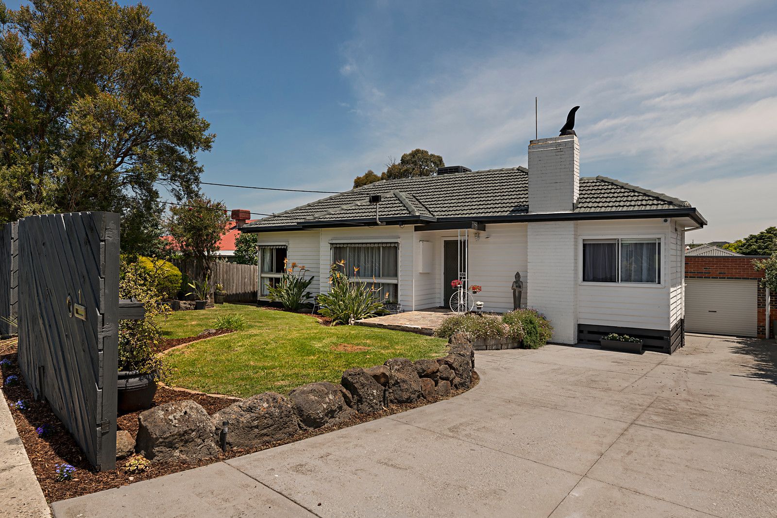 1 Clyde Court, Oak Park VIC 3046, Image 0