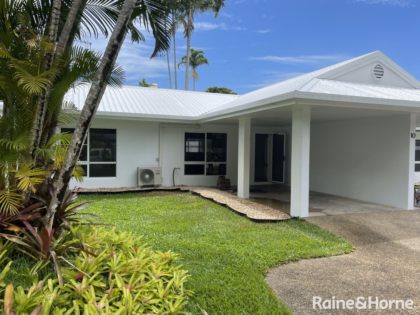 2/10 Ti Tree Street, Port Douglas QLD 4877, Image 2