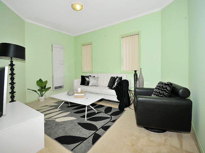 1/8 Swan Street, Keilor Park VIC 3042, Image 1