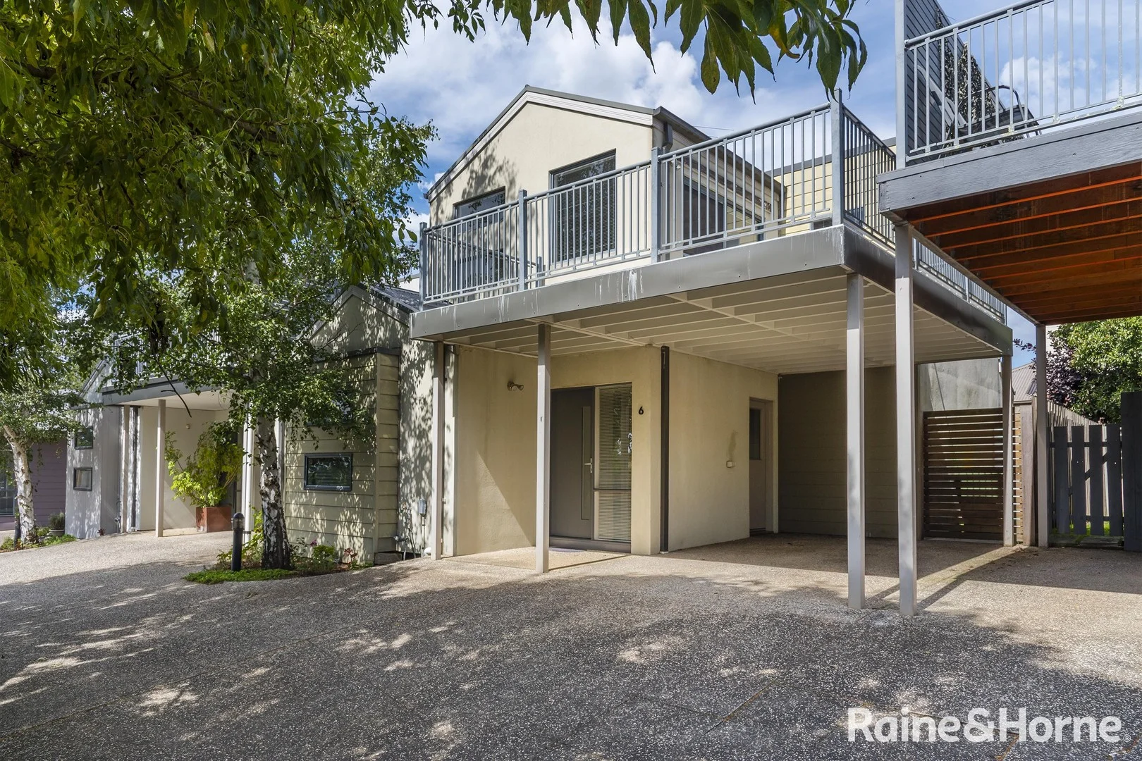 6/1-5 Rodney Street, Gisborne VIC 3437
