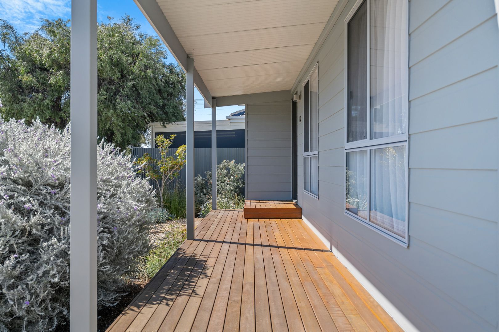 12 Johnson Crescent, Port Noarlunga SA 5167, Image 2