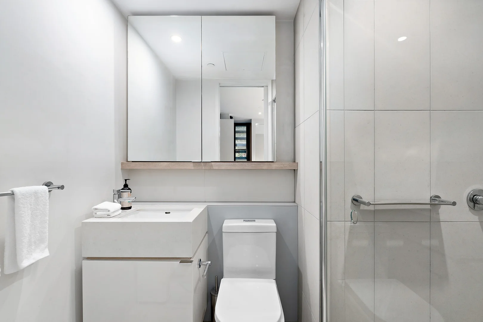 Additional image 8 of 104/12-14 Dickens Street, Elwood VIC 3184