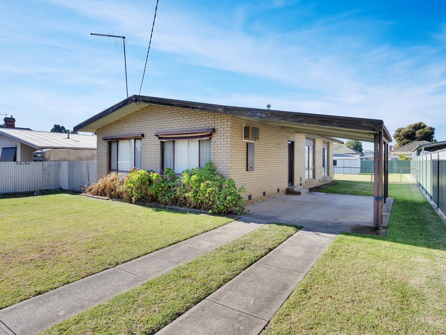 3 bedrooms House in 15 Cunningham Street BENALLA VIC, 3672