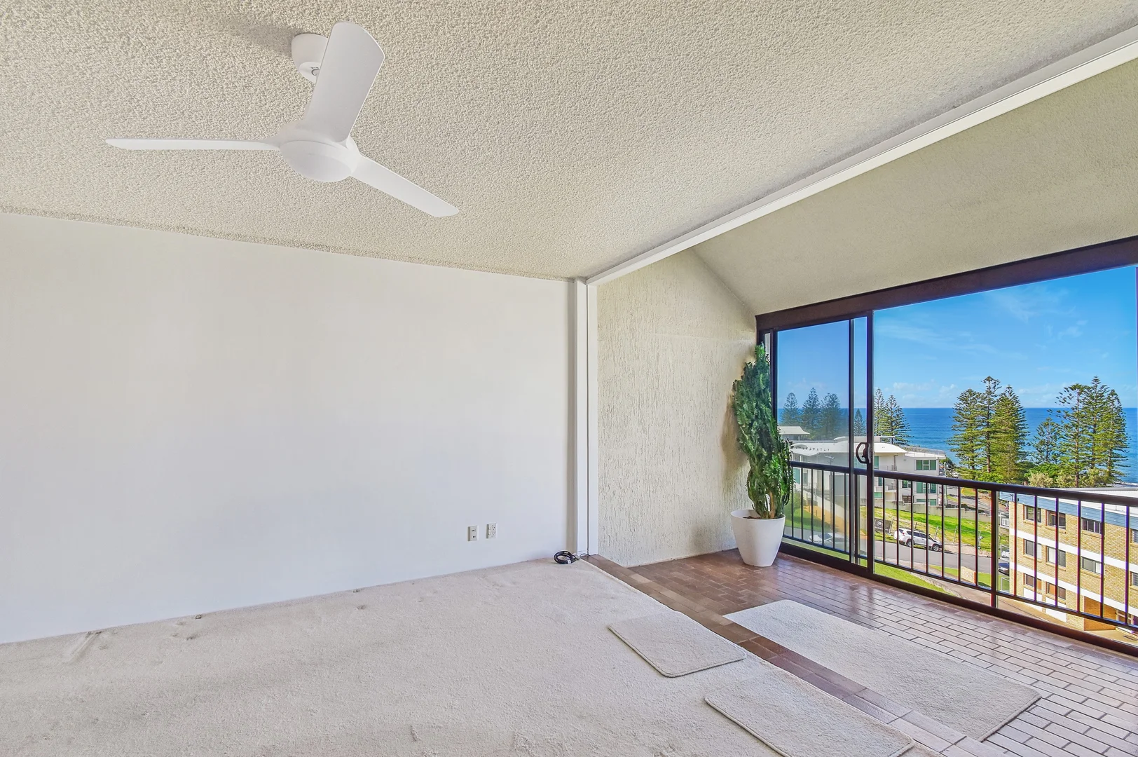 Additional image 4 of 19/43 Albert Street, Kings Beach QLD 4551