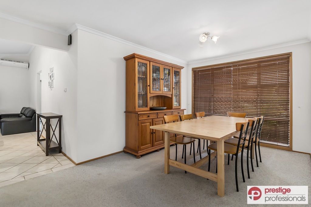 4 Balala Court, Wattle Grove NSW 2173, Image 2