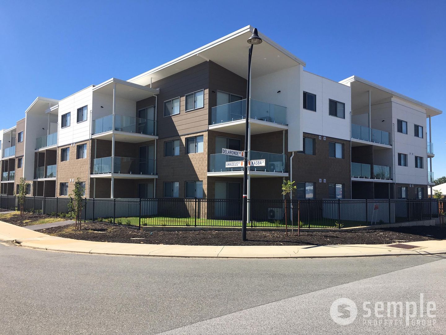 21/2 Delaronde Drive, Success WA 6164, Image 1