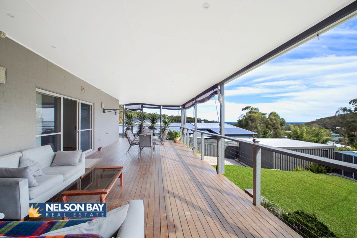 11 Mooring Avenue, Corlette NSW 2315, Image 0