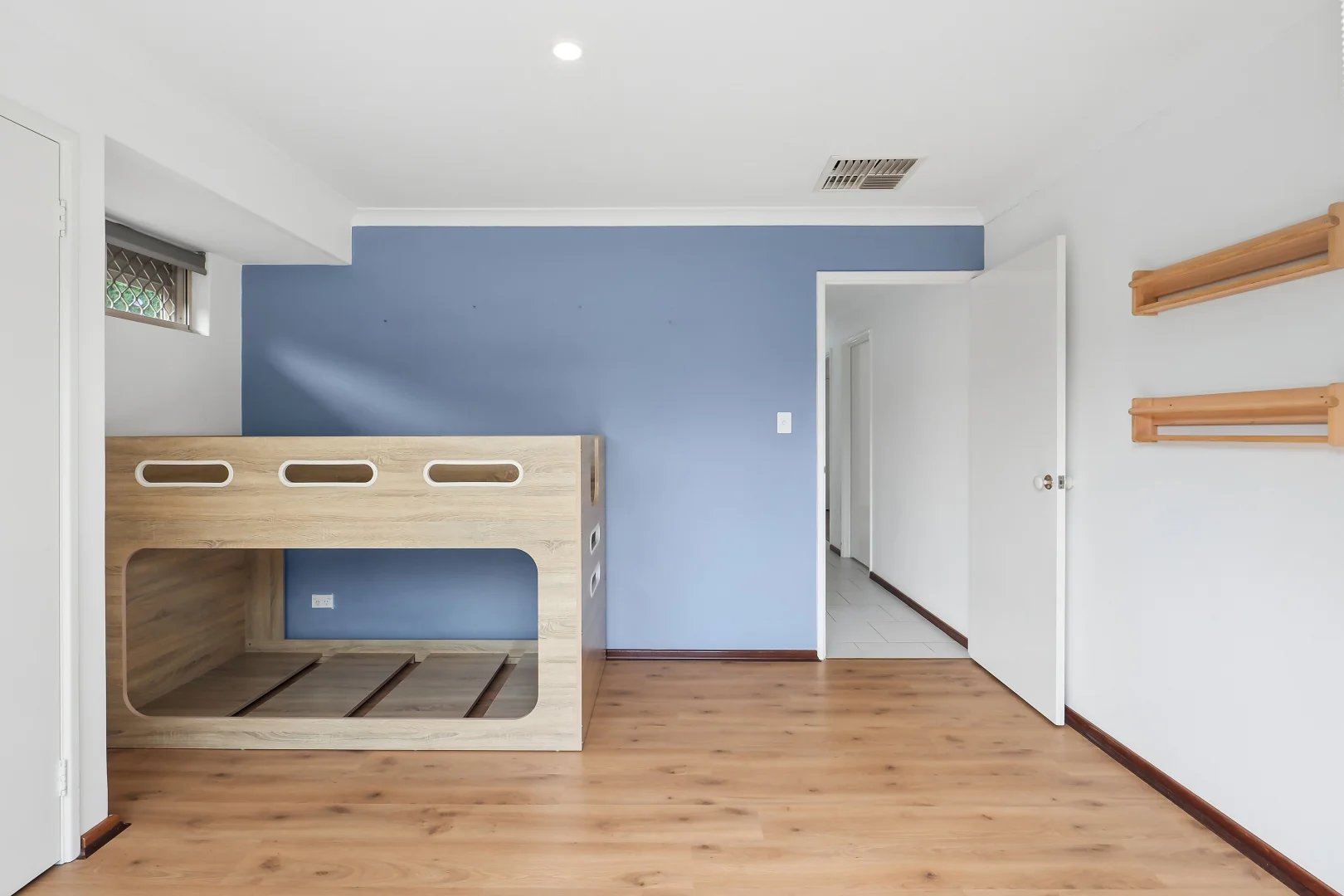 Additional image 10 of 16 Waterside Crescent, Gwelup WA 6018