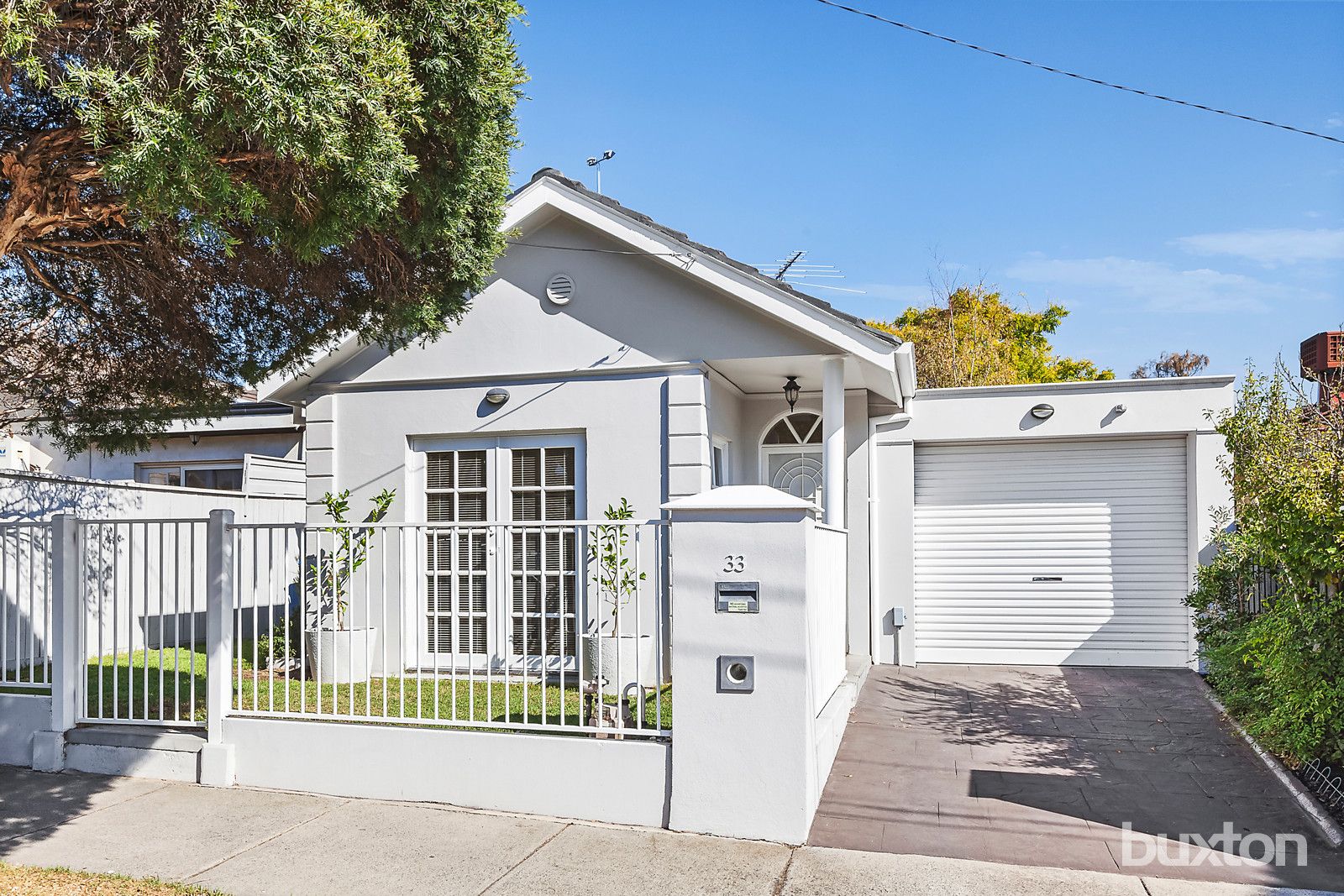 33 Smith Street, Hampton VIC 3188, Image 0