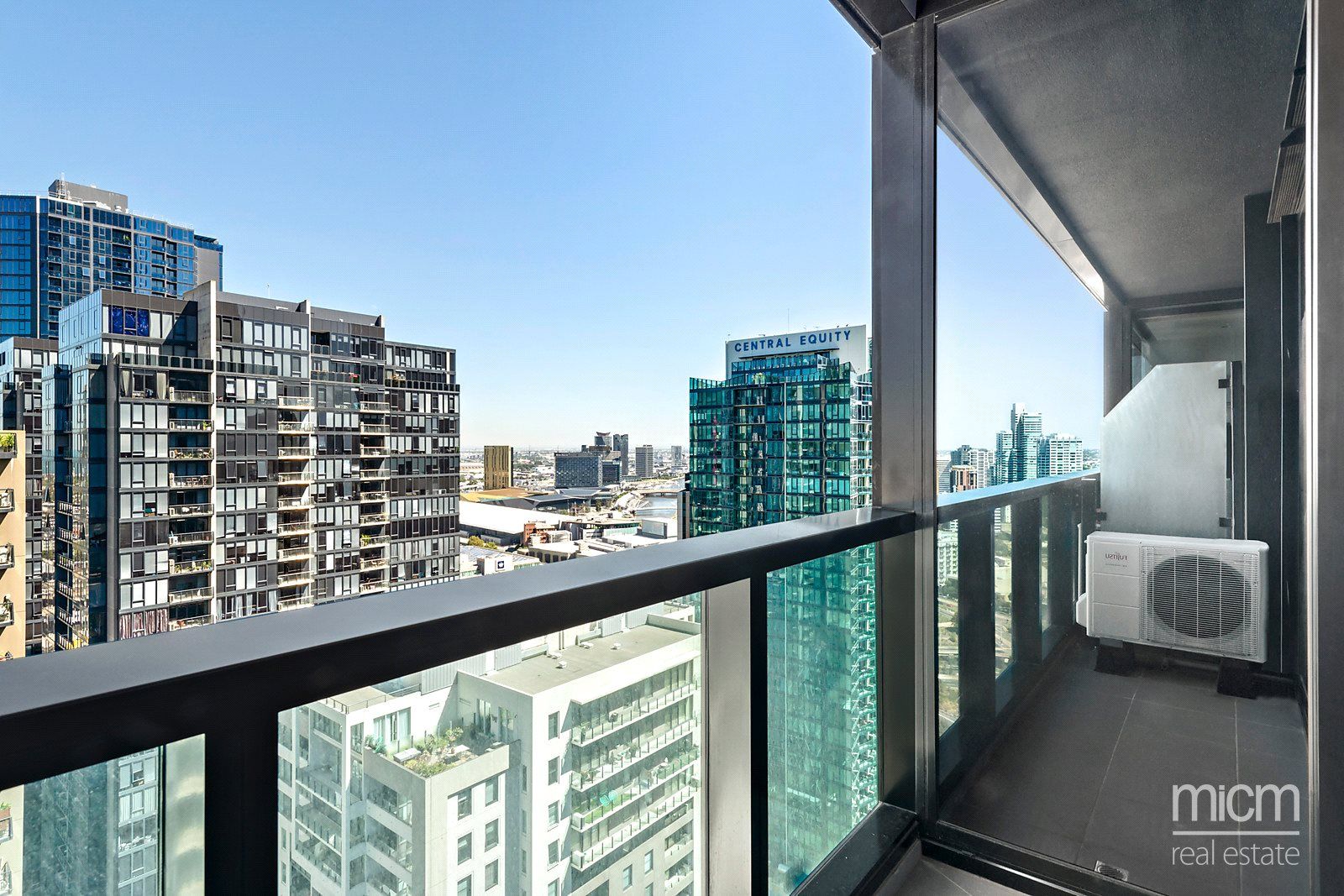 2 bedrooms Apartment / Unit / Flat in 2504/60 Kavanagh Street SOUTHBANK VIC, 3006
