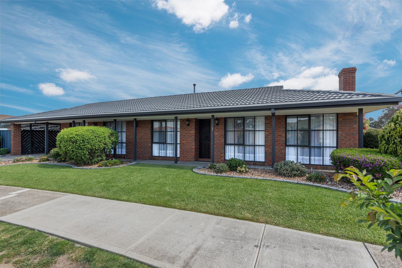 1 Henley Court, Craigieburn VIC 3064, Image 0