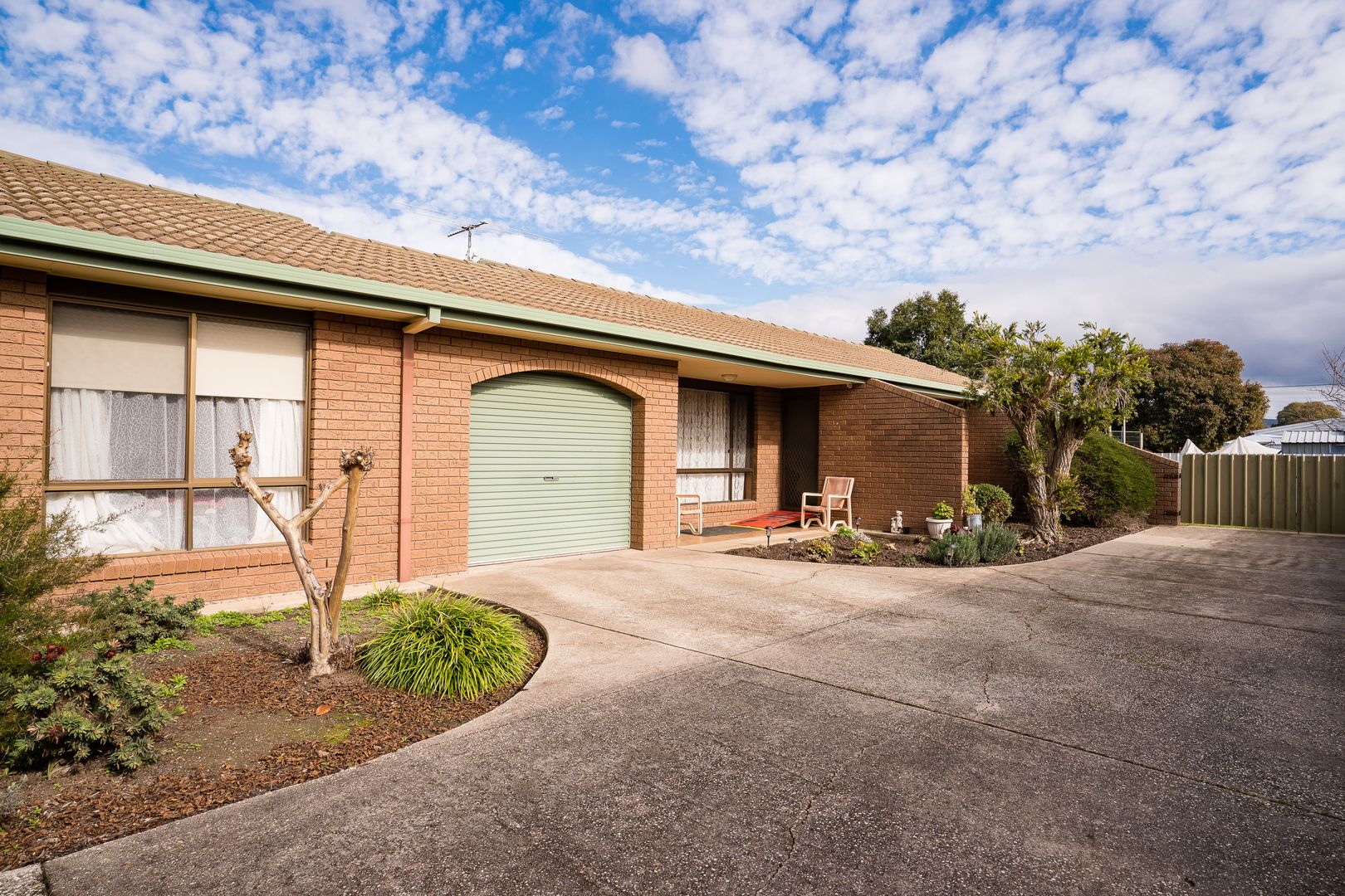 1 & 2/9 Brent Court, Lavington NSW 2641, Image 2