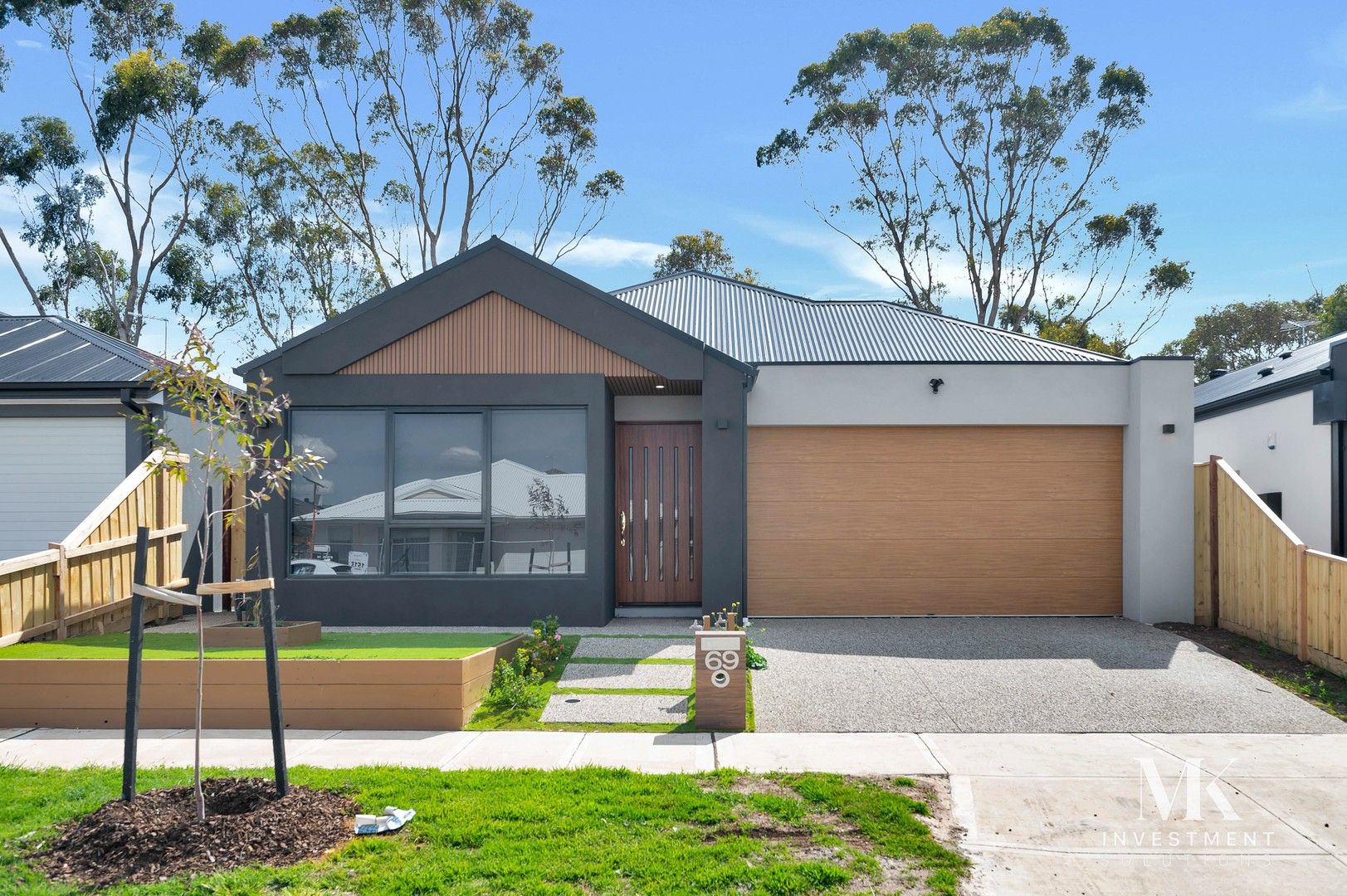 4 bedrooms House in 69 Porcini Parade MICKLEHAM VIC, 3064