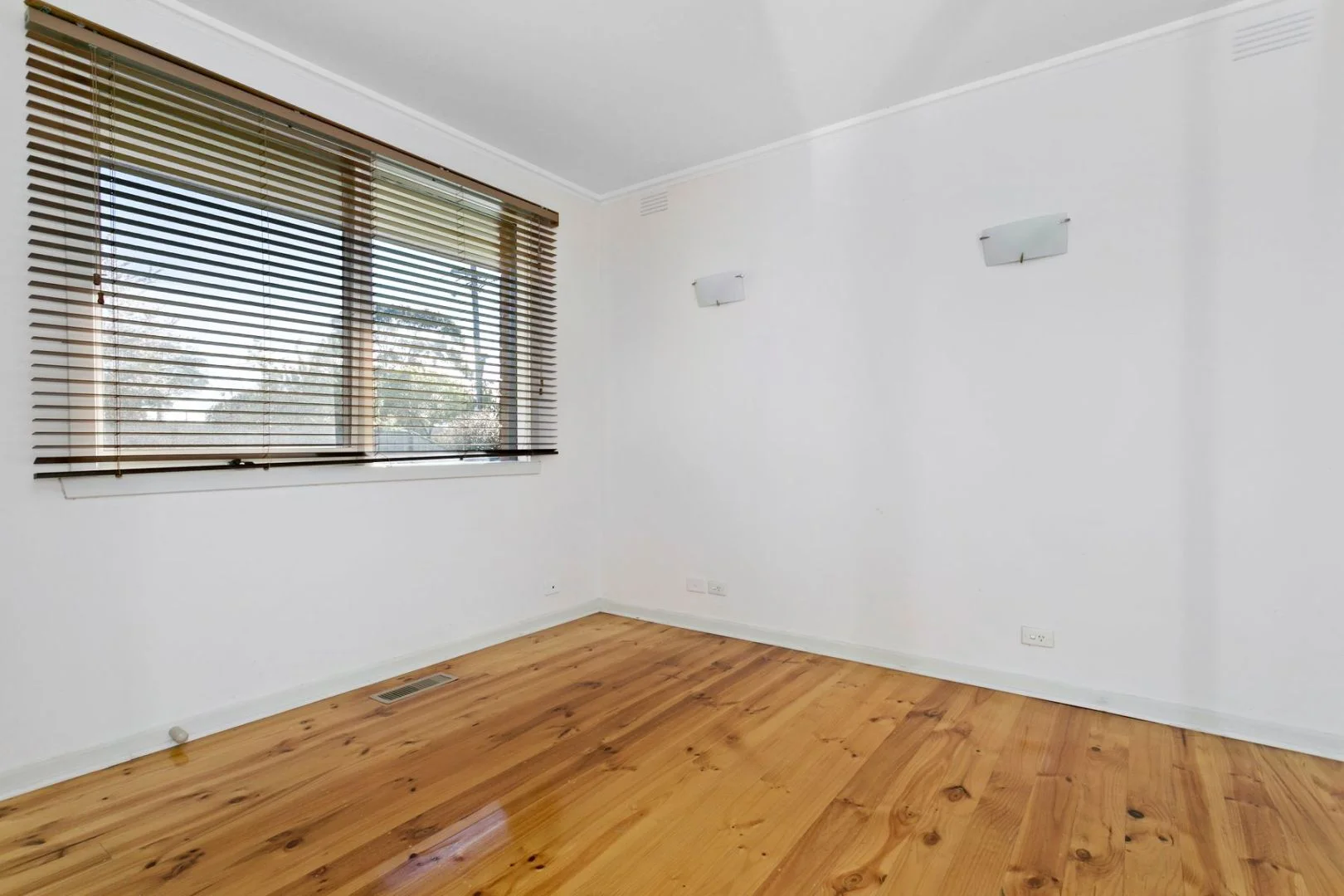 Additional image 4 of 14 Fremantle Road, Sunbury VIC 3429