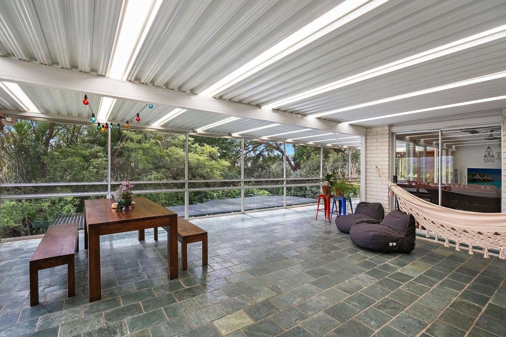 14 Fiona Street, Point Clare NSW 2250, Image 2