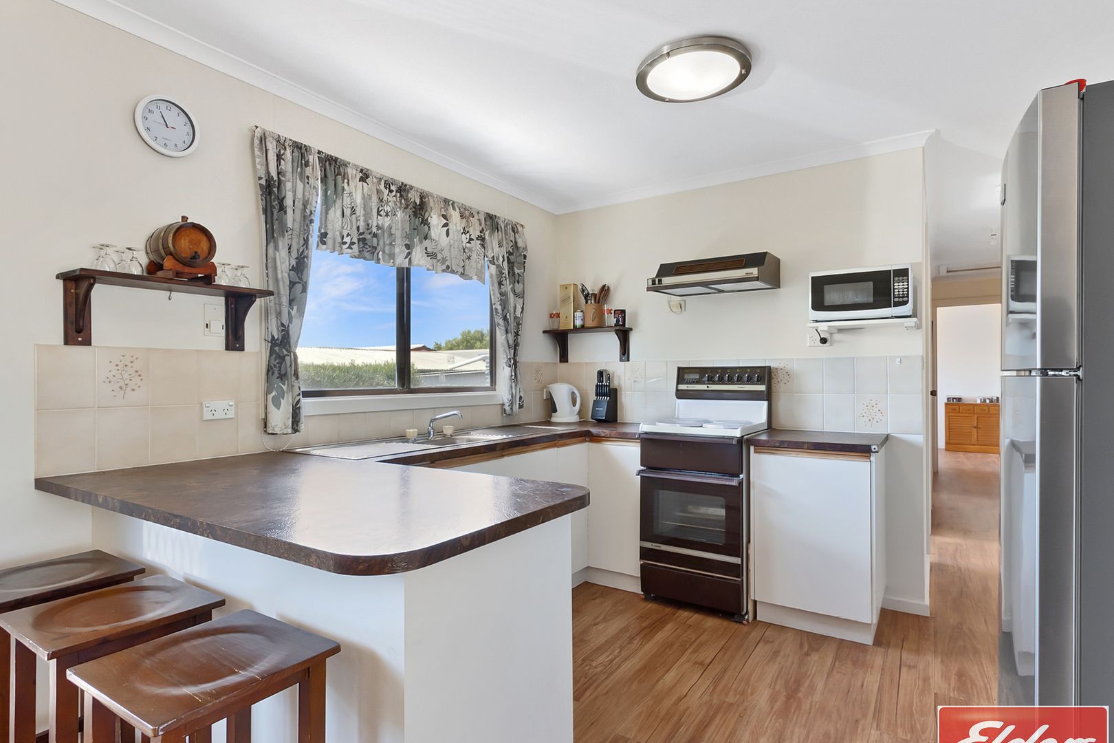 17 Main Coast Road, Ardrossan SA 5571, Image 2