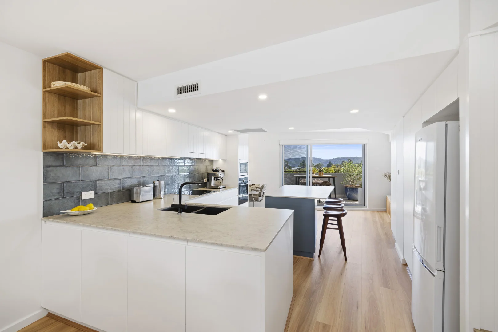 Additional image 5 of 9/2 Lagoon Street, Narrabeen NSW 2101