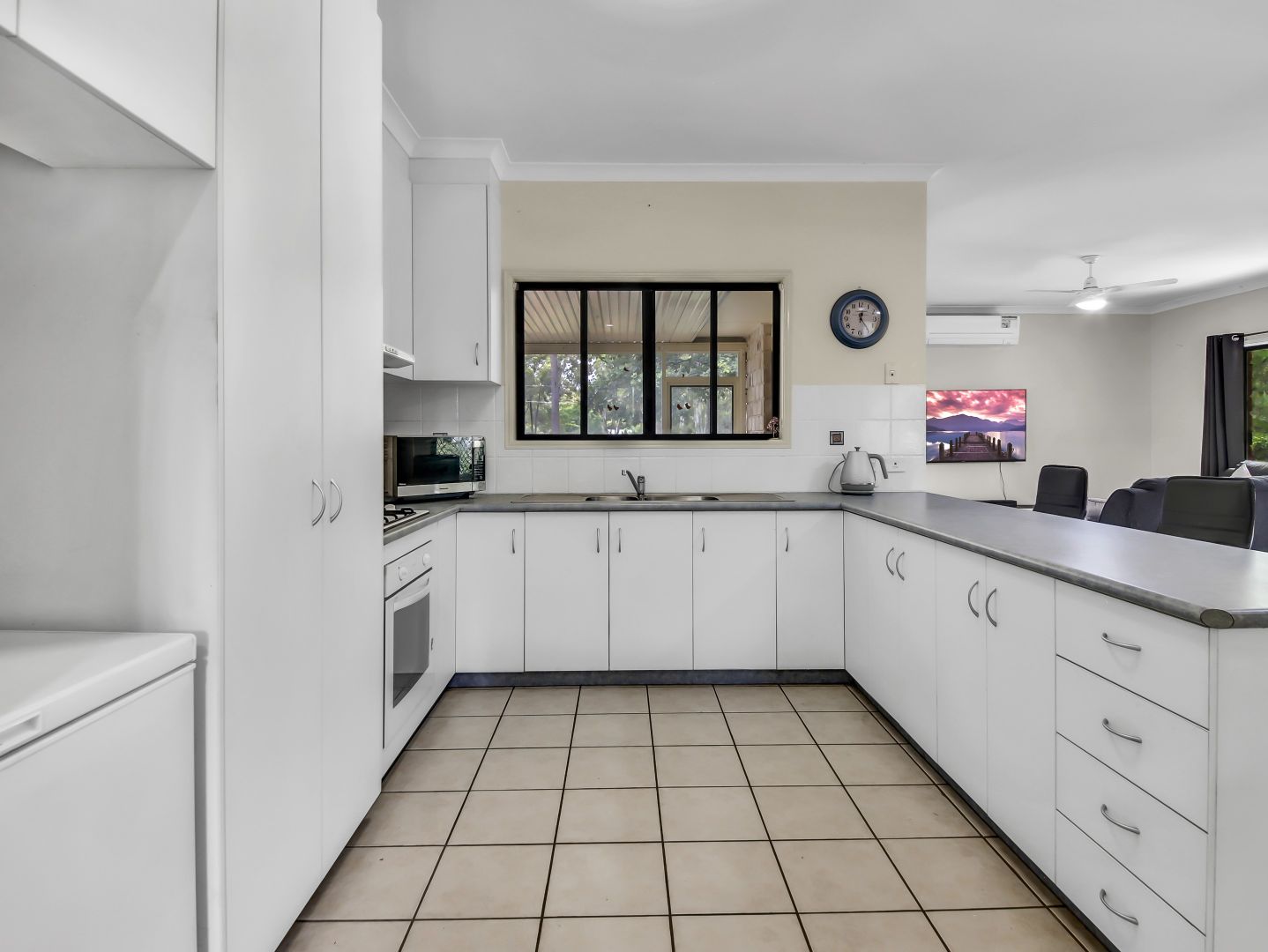 38-42 Diamantina Drive, Howard QLD 4659, Image 1