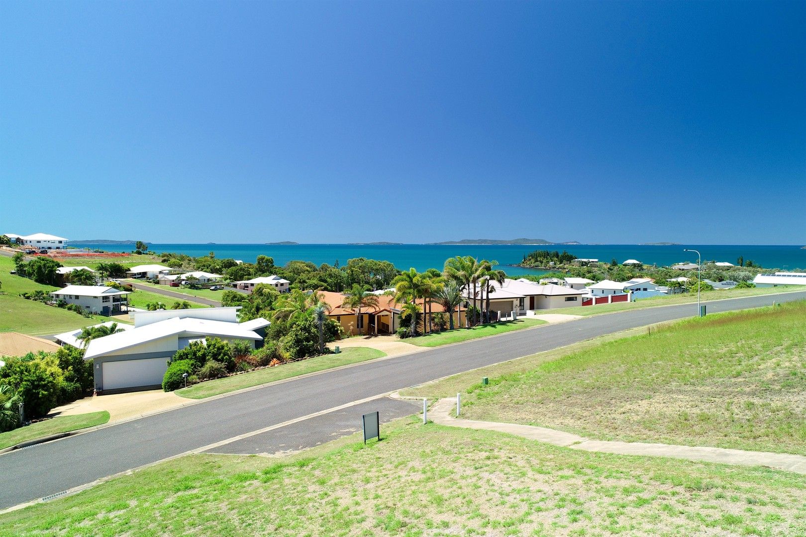 16 Paradise Way, Emu Park QLD 4710, Image 1