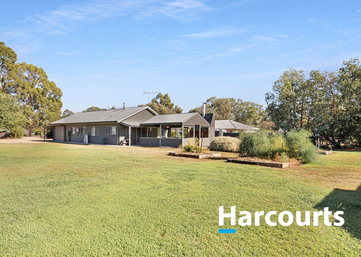 30 Johnson Street, Oxley VIC 3678, Image 0