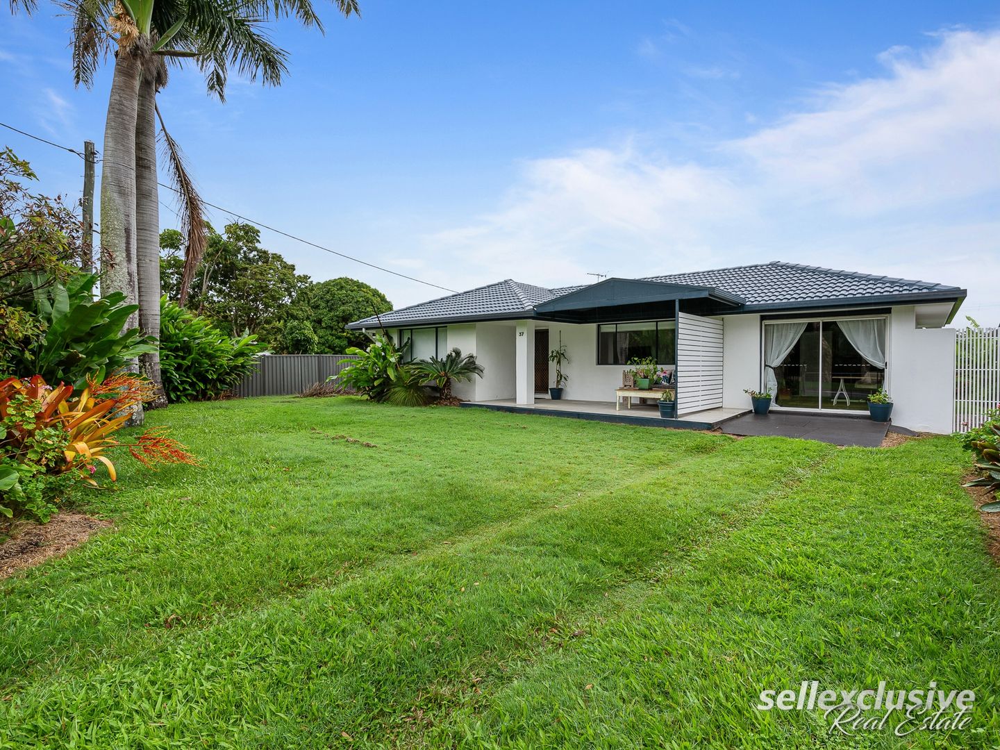 37 Esplanade, Godwin Beach QLD 4511, Image 2