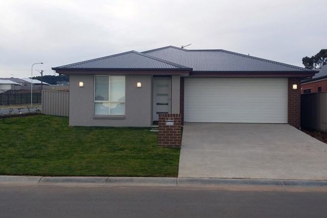 Picture of 38 & 38A Messenger Avenue, WAGGA WAGGA NSW 2650
