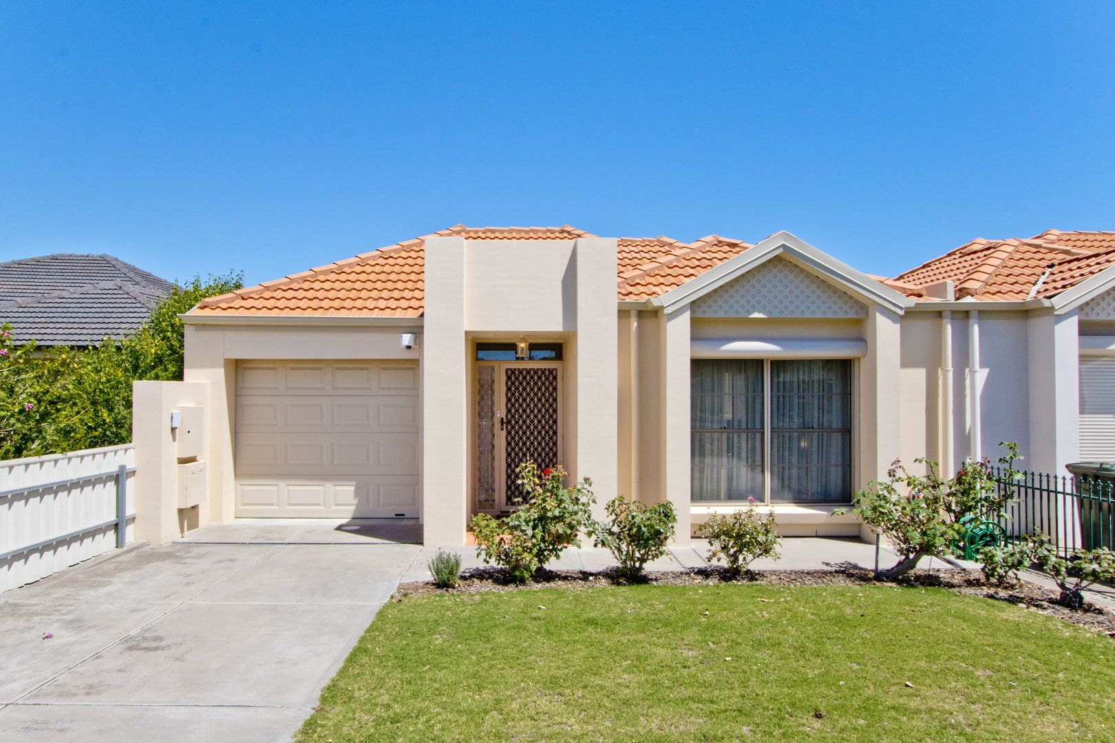 566 Grange Road, Henley Beac Property History & Address Research Domain