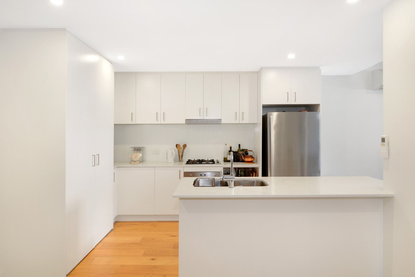 1 bedrooms Apartment / Unit / Flat in 58/27-41 Wyndham Street WATERLOO NSW, 2017