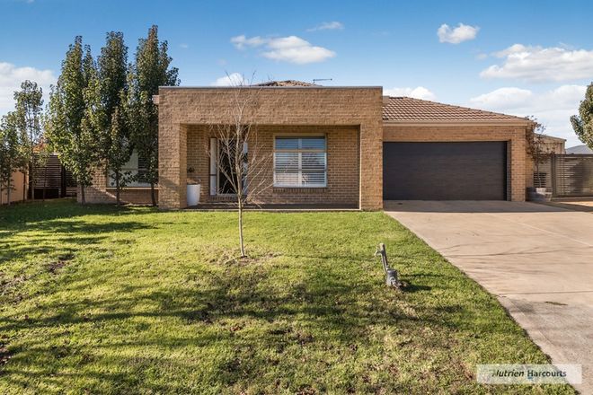 Picture of 6 Waratah Court, KILMORE VIC 3764