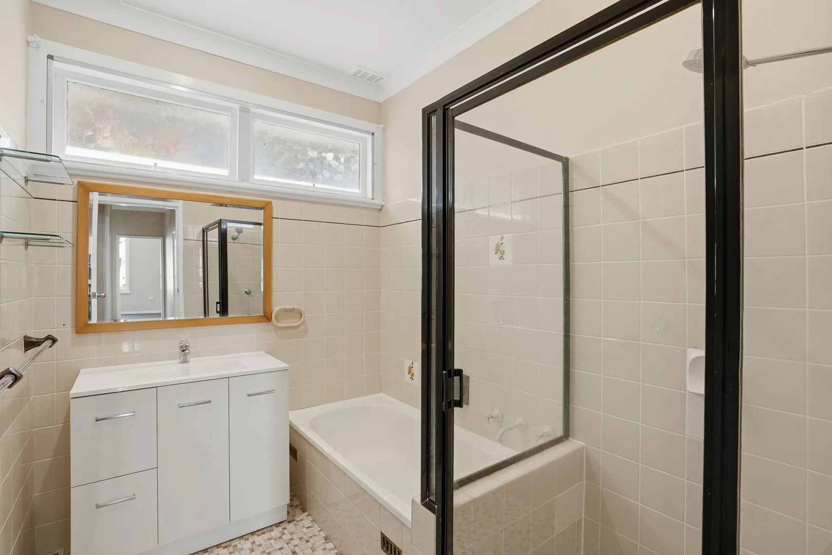 Additional image 7 of 6 Lindyn Street, Charlestown NSW 2290