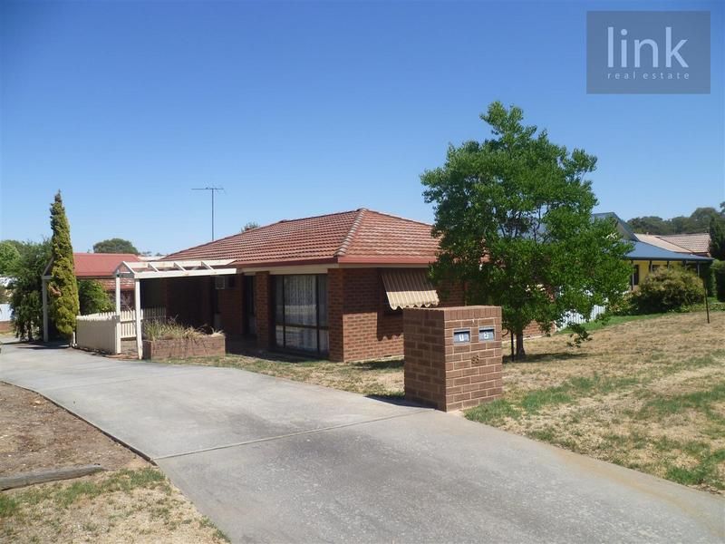 1/93 Southern View Drive, West Albury NSW 2640