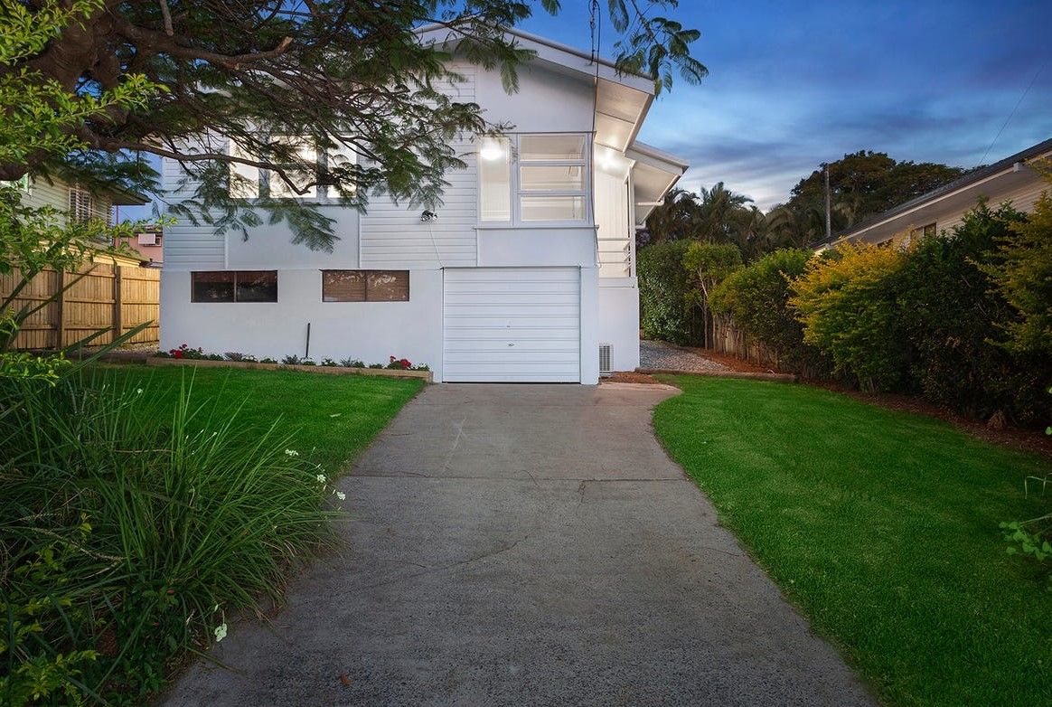 3 bedrooms House in 14 Mabel Avenue SOUTHPORT QLD, 4215