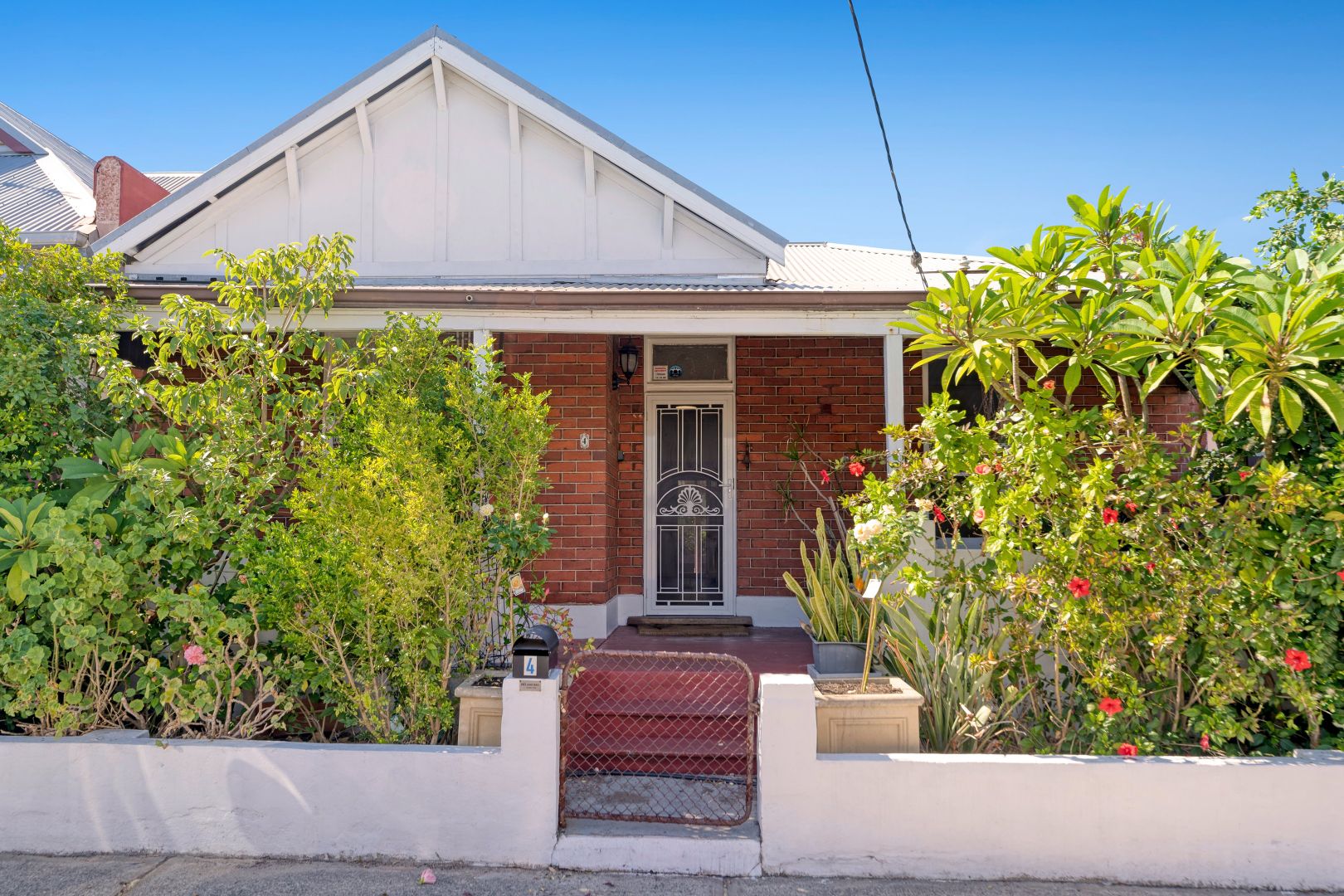 4 Knebworth Avenue, Pert Property History & Address Research Domain