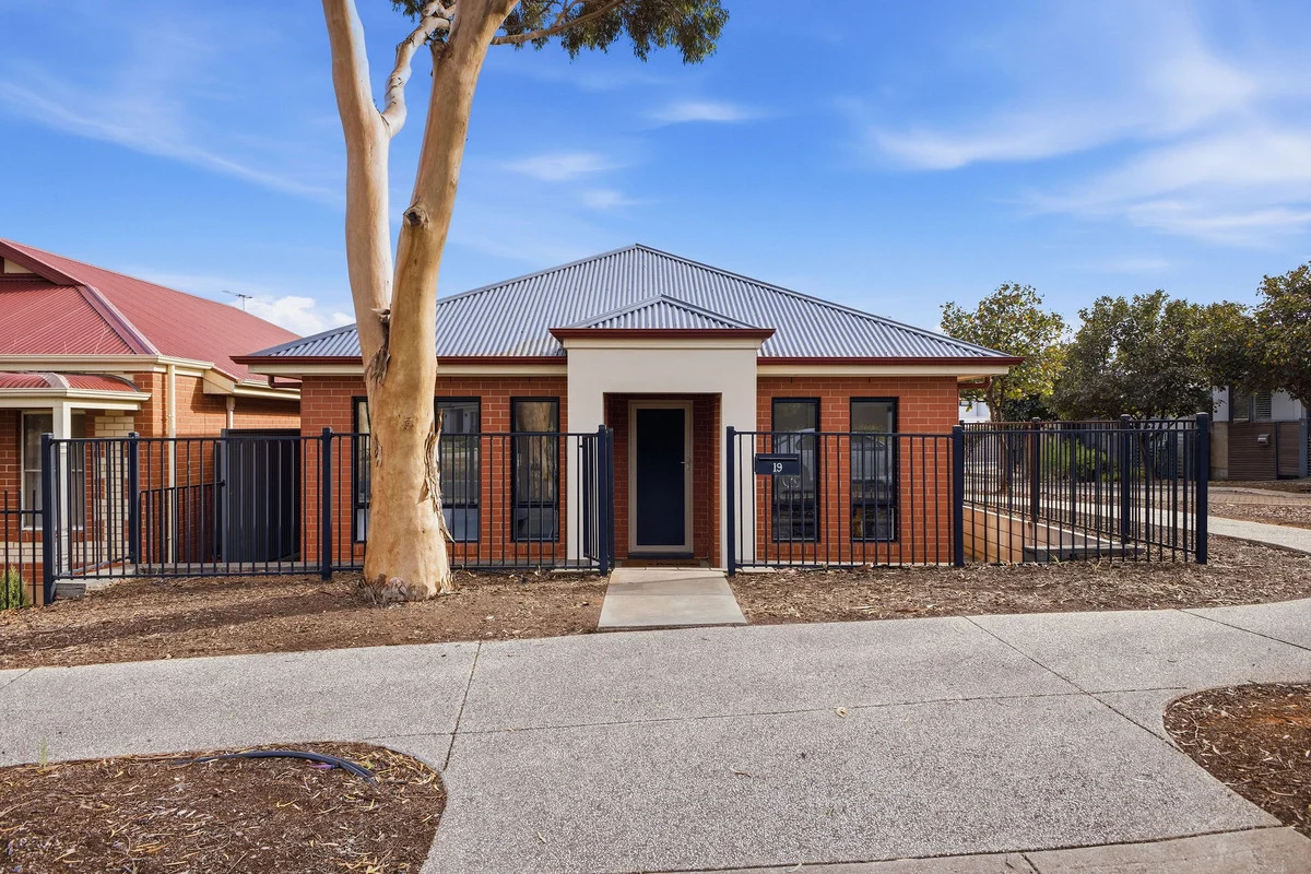 Primary image of 19 Woodhaven Walk, Blakeview SA 5114