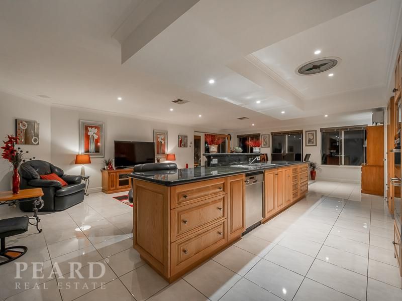 18 Normandy Parade, Currambine WA 6028