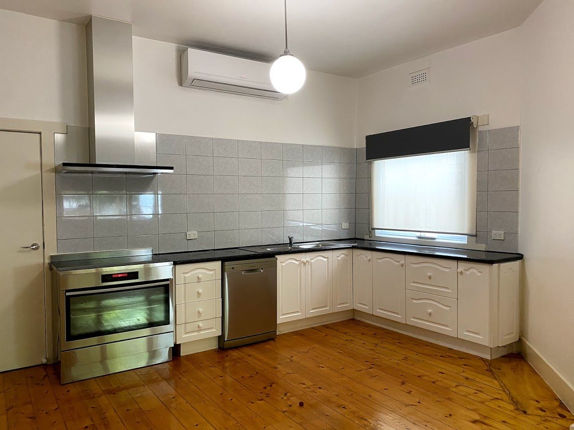 3 bedrooms House in 1/2 Hawthorn Street YARRAVILLE VIC, 3013