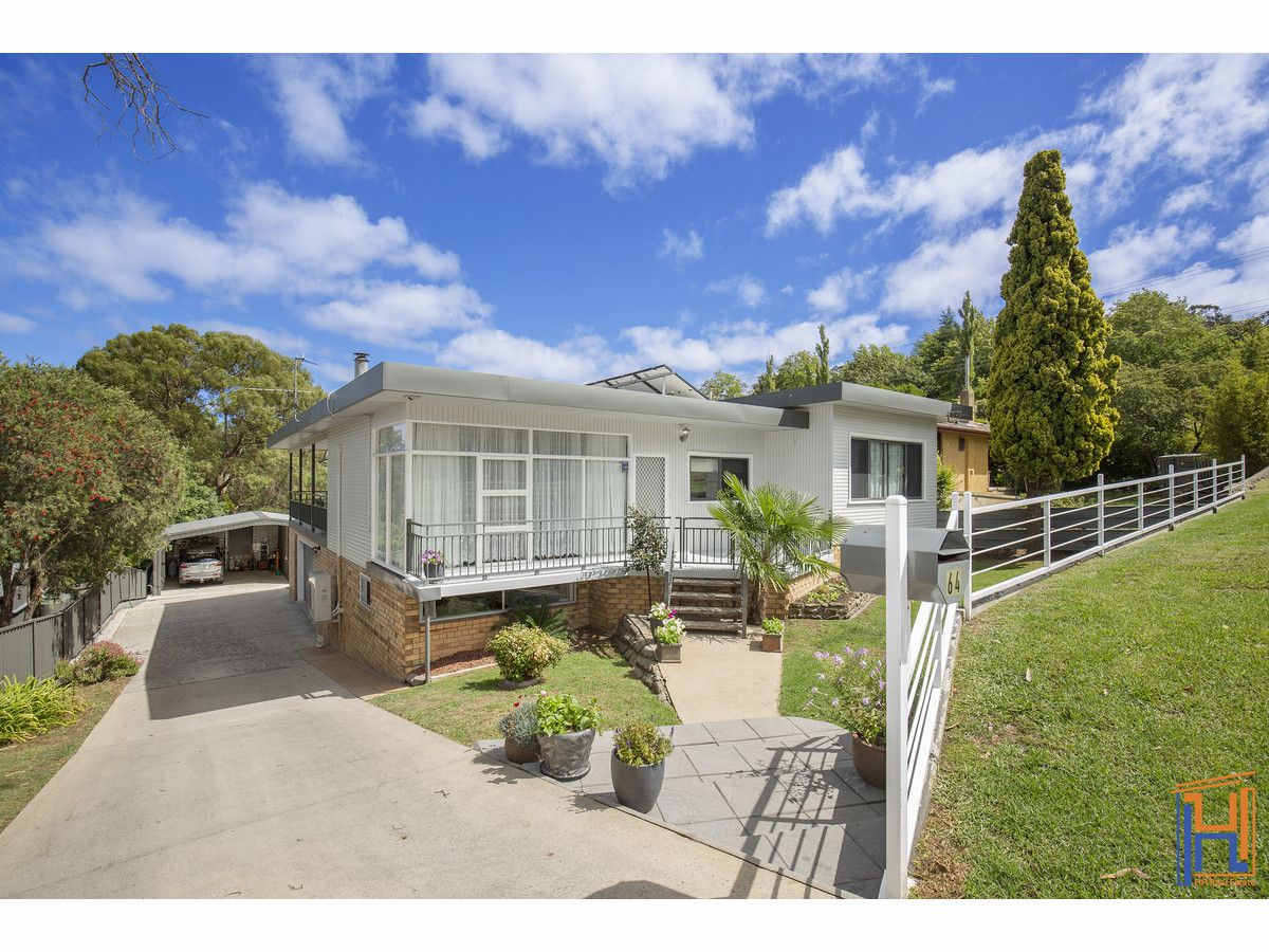 64 Jessie Street, Armidale NSW 2350 Domain