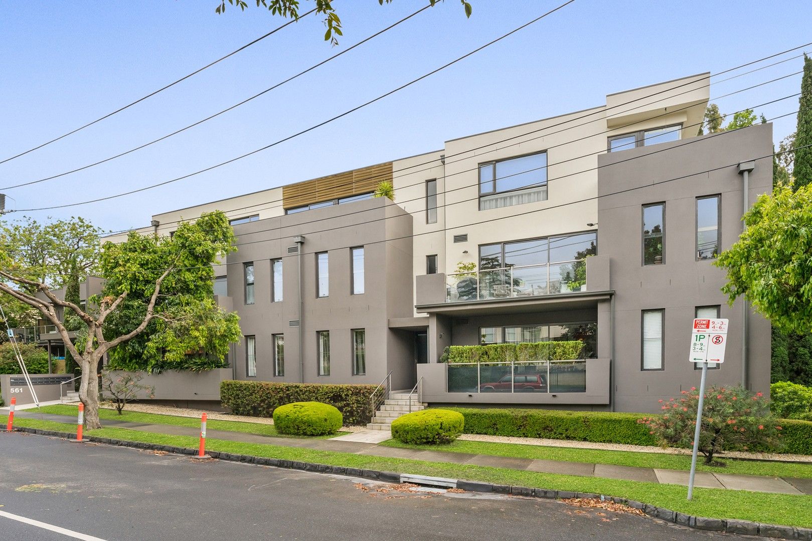 1 bedrooms Apartment / Unit / Flat in 12/561 Glenferrie Road HAWTHORN VIC, 3122