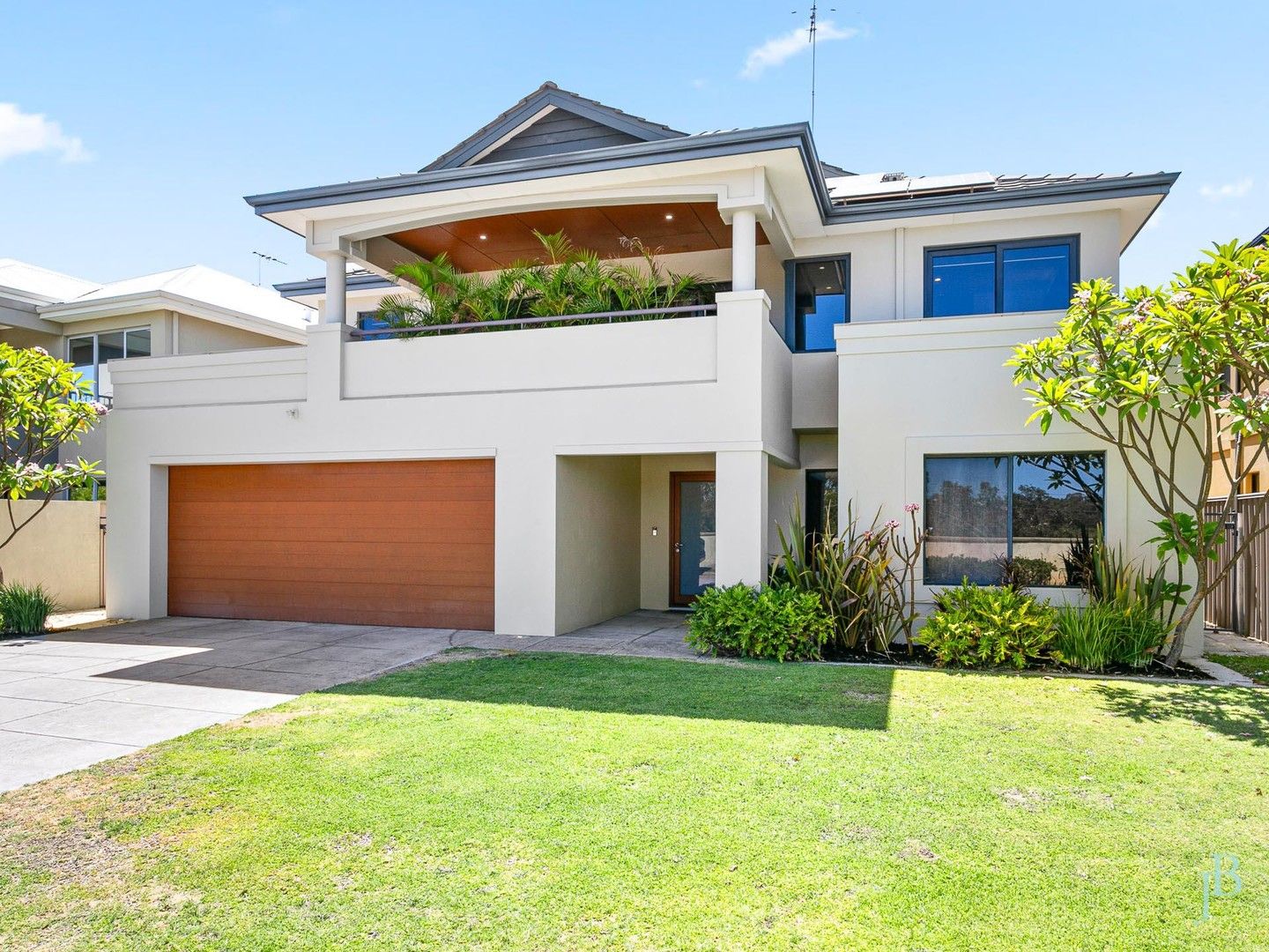 4 bedrooms House in 21 Stitfold Promenade SALTER POINT WA, 6152